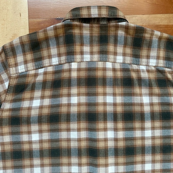 Patagonia Fjord flannel long sleeve button up organic cotton lightweight shirt - Picture 5 of 9